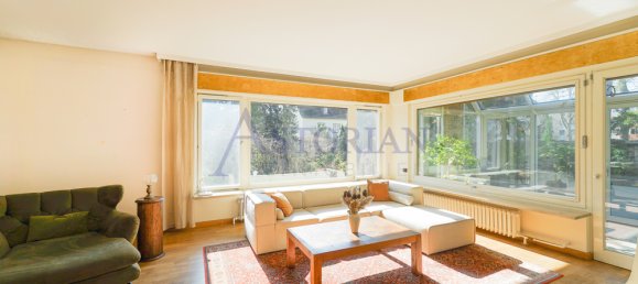 Дом с 7 комнатами в Целендорф, Германия № 43502 3