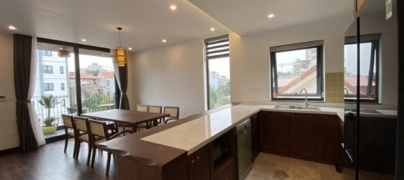 Apartamento de 3 dormitorios en Tay Ho, Vietnam No. 475 9