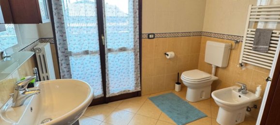 4 rooms Apartment in Colorno, Italy No. 285678 6