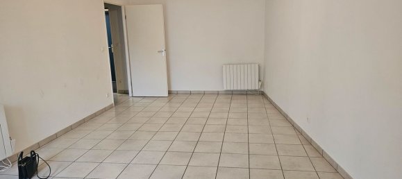 1 bedroom Apartment in Saint-Aubin-les-Elbeuf, France No. 356764 2