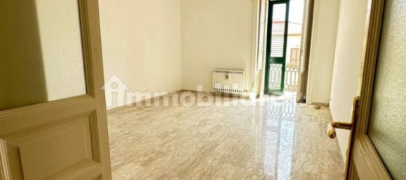 Apartamento T4 em Taranto, Italy N.º 342359 6