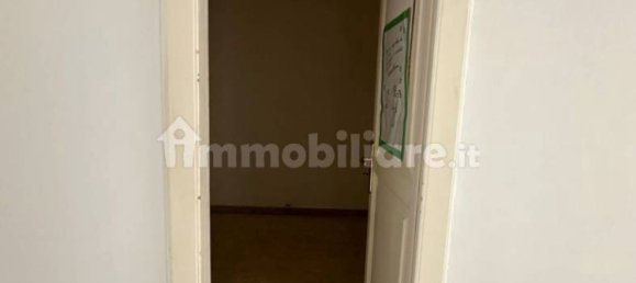 4 Schlafzimmer Wohnung in Taranto, Italy, Nr. 342359 20