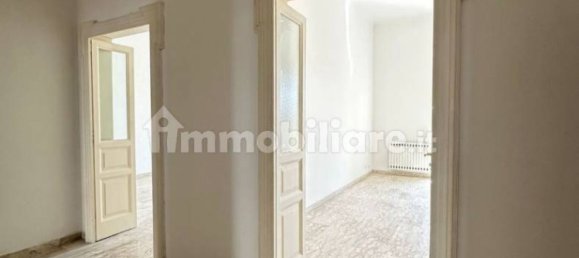 4 Schlafzimmer Wohnung in Taranto, Italy, Nr. 342359 19