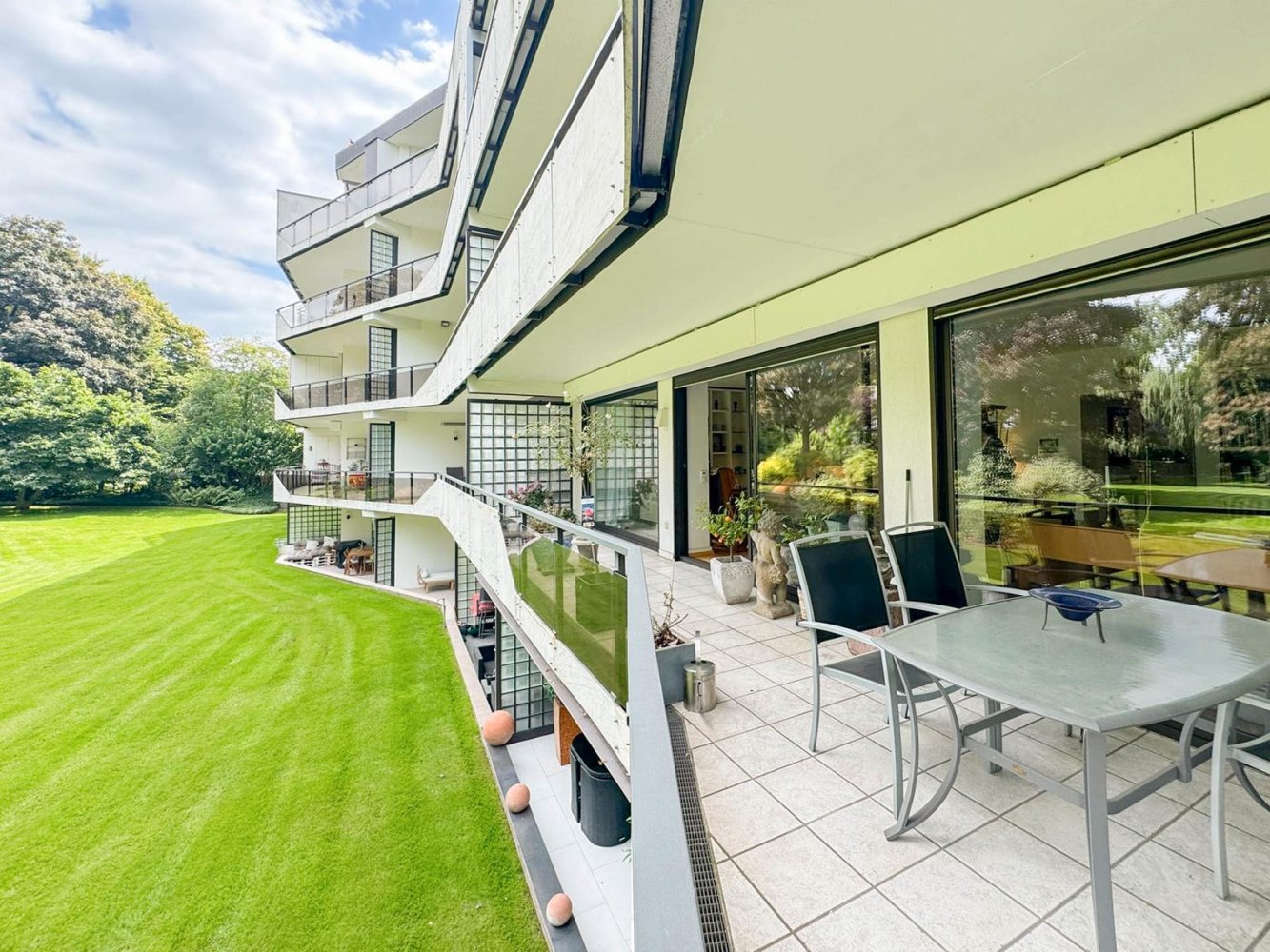 1 bedroom Apartment in Dusseldorf, Germany No. 228642