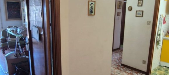 Квартира с 5 комнатами в Фальконара Мариттима, Италия № 300317 9