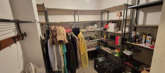 Квартира с 5 комнатами в Фальконара Мариттима, Италия № 300317 3