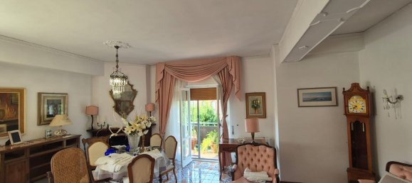 Квартира с 5 комнатами в Фальконара Мариттима, Италия № 300317 5