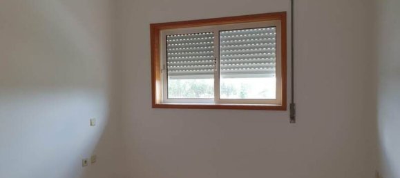 3 chambres Appartement à Oliveira de Azemeis, Portugal No. 81440 8