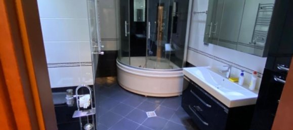 3 bedrooms Apartment in Nasimi, Azerbaijan No. 1697 10