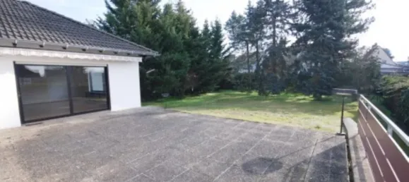 8 rooms Townhouse in Raunheim, Germany No. 68225 3