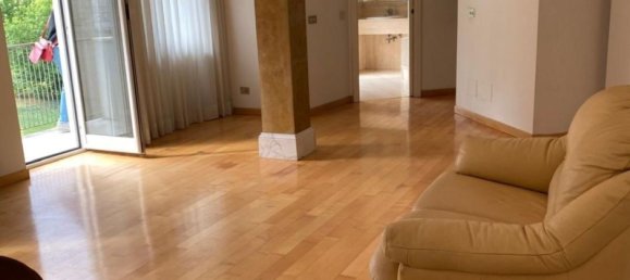 2 bedrooms Apartment in Rome, Italy No. 372169 7