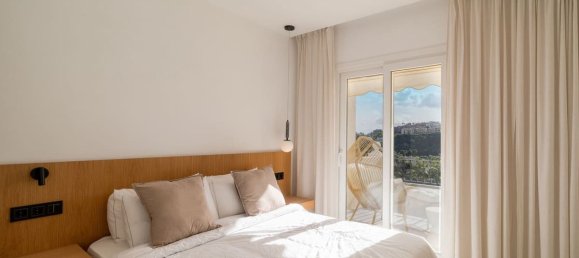 3 bedrooms Penthouse in La Quinta, Spain No. 180790 16