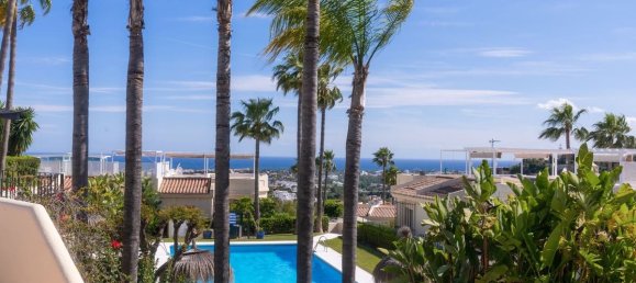 3 bedrooms Penthouse in La Quinta, Spain No. 180790 30