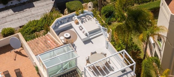 3 bedrooms Penthouse in La Quinta, Spain No. 180790 36