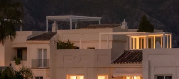 3 bedrooms Penthouse in La Quinta, Spain No. 180790 46