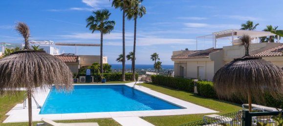 3 bedrooms Penthouse in La Quinta, Spain No. 180790 31