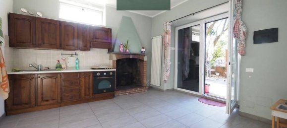 Apartamento de 4 habitaciónes en La Spezia, Italy No. 113821 16
