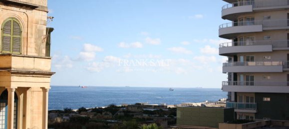 2 bedrooms Apartment in Sliema, Malta No. 8680 11