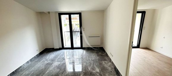 Здание 420м² в Нуази-ле-Гран, Франция № 173648 14