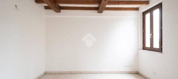 1 bedroom Apartment in Novi di Modena, Italy No. 307254 4