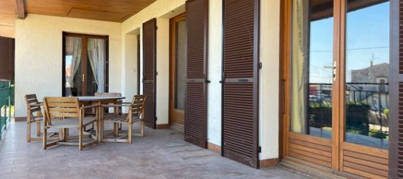 4 Schlafzimmer Haus in Villieu-Loyes-Mollon, France, Nr. 313822 2