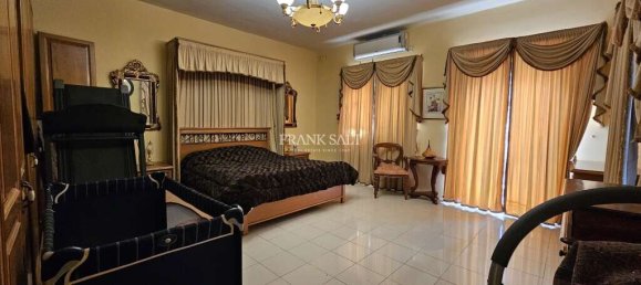 Apartamento de 3 dormitorios en Swieqi, Malta No. 150 3