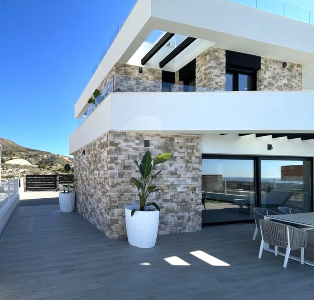 Villa de 3 dormitorios en Finestrat, Spain No. 3571