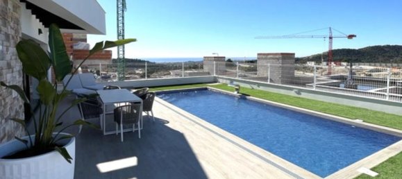 Villa de 3 dormitorios en Finestrat, Spain No. 3571 4