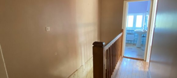 Casa de 3 dormitorios en Crouzilles, France No. 250841 7