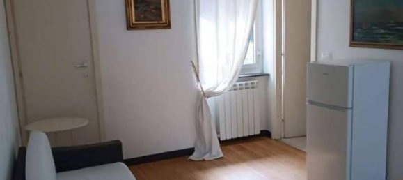 Apartamento de 3 habitaciónes en Genoa, Italy No. 21771 4