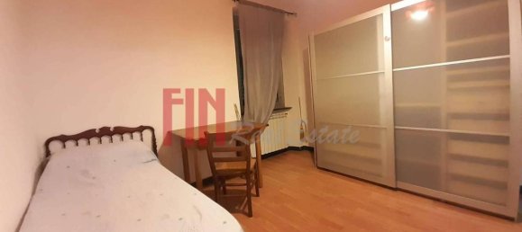 Apartamento de 3 habitaciónes en Genoa, Italy No. 21771 9