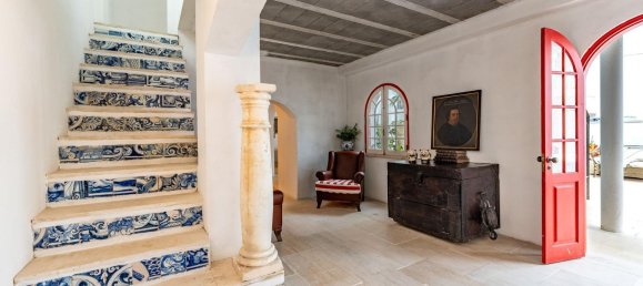 10 bedrooms House in Costa da Caparica, Portugal No. 118616 2