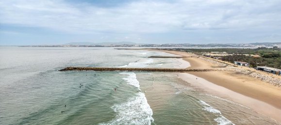 10 bedrooms House in Costa da Caparica, Portugal No. 118616 8