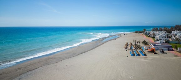 Villa T5 em Estepona, Spain N.º 135804 18