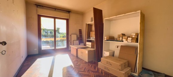 6-salle Appartement à Imperia, Italy No. 187053 16