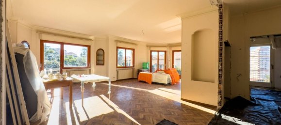 6-salle Appartement à Imperia, Italy No. 187053 19