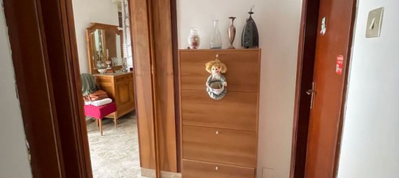 9 rooms Apartment in Caltanissetta, Italy No. 284255 15