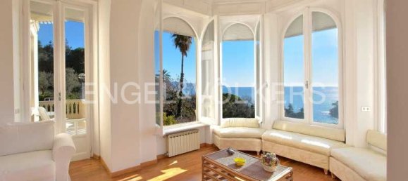 4 bedrooms Apartment in Rapallo, Italy No. 127302 10