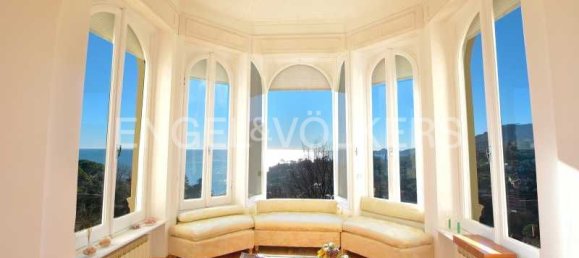 4 bedrooms Apartment in Rapallo, Italy No. 127302 3