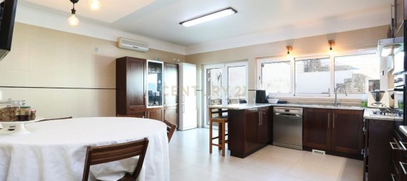 Дом с 5 спальнями в Одивелаш, Португалия № 102667 9