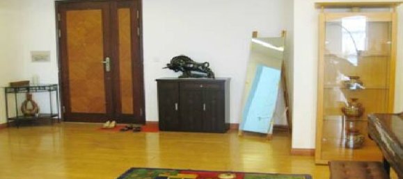 Apartamento de 3 dormitorios en Tay Ho, Vietnam No. 6232 3