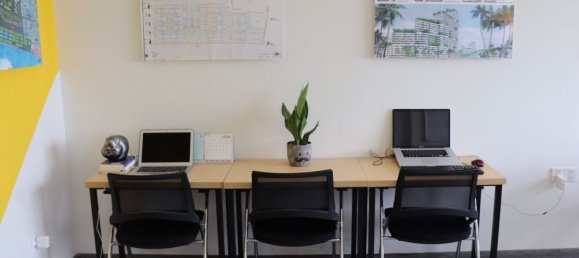 Studio in District 4, Vietnam No. 16573 4