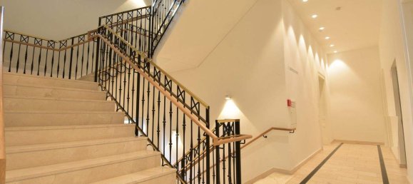 4 rooms Apartment in Alsergrund, Austria No. 219243 4