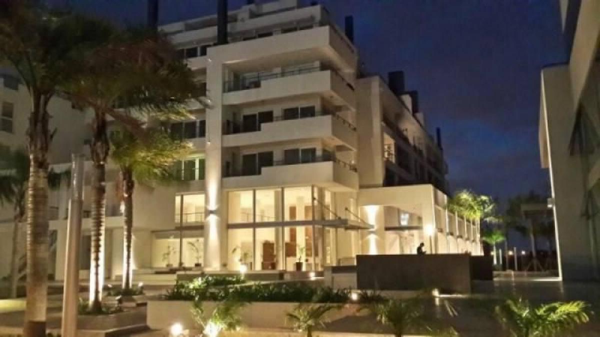 42m² Warehouse in Tigre, Argentina No. 26568