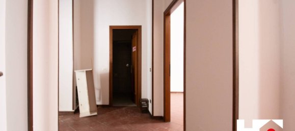 3غرفة مكتب في Brescia, Italy رقم 74004 8