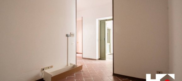 3غرفة مكتب في Brescia, Italy رقم 74004 3