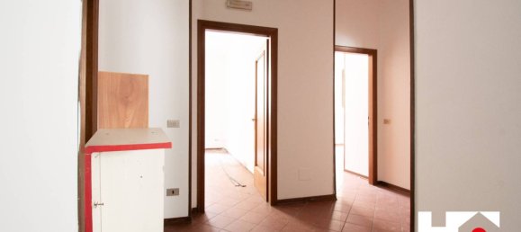 3غرفة مكتب في Brescia, Italy رقم 74004 4