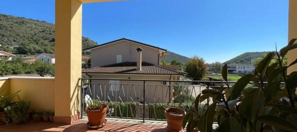 Квартира с 2 спальнями в Арче, Италия № 56053 20