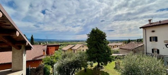 Дом с 9 комнатами в Сона, Италия № 26987 3