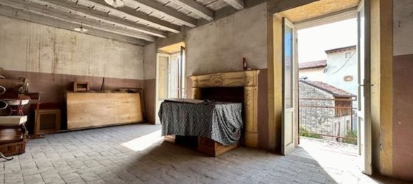 Дом с 9 комнатами в Сона, Италия № 26987 4